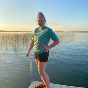 Meet your Posher, Deanna